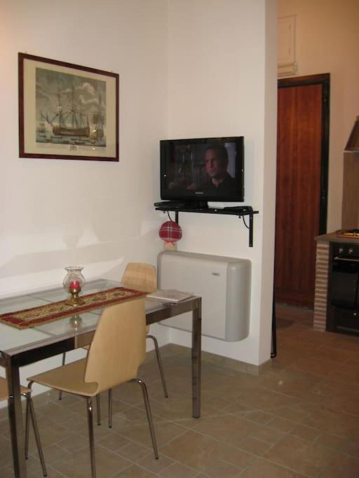 Vivilo Collection - Opera Teather Apartment - Very Central Řím Exteriér fotografie